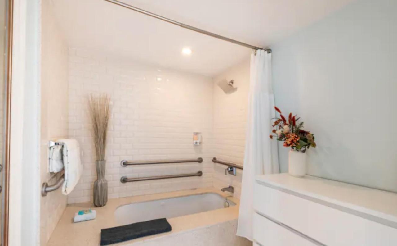 Carlyle Hotel Ocean Dr South Beach 2 Bedroom Luxury Apartment 마이애미 비치 외부 사진
